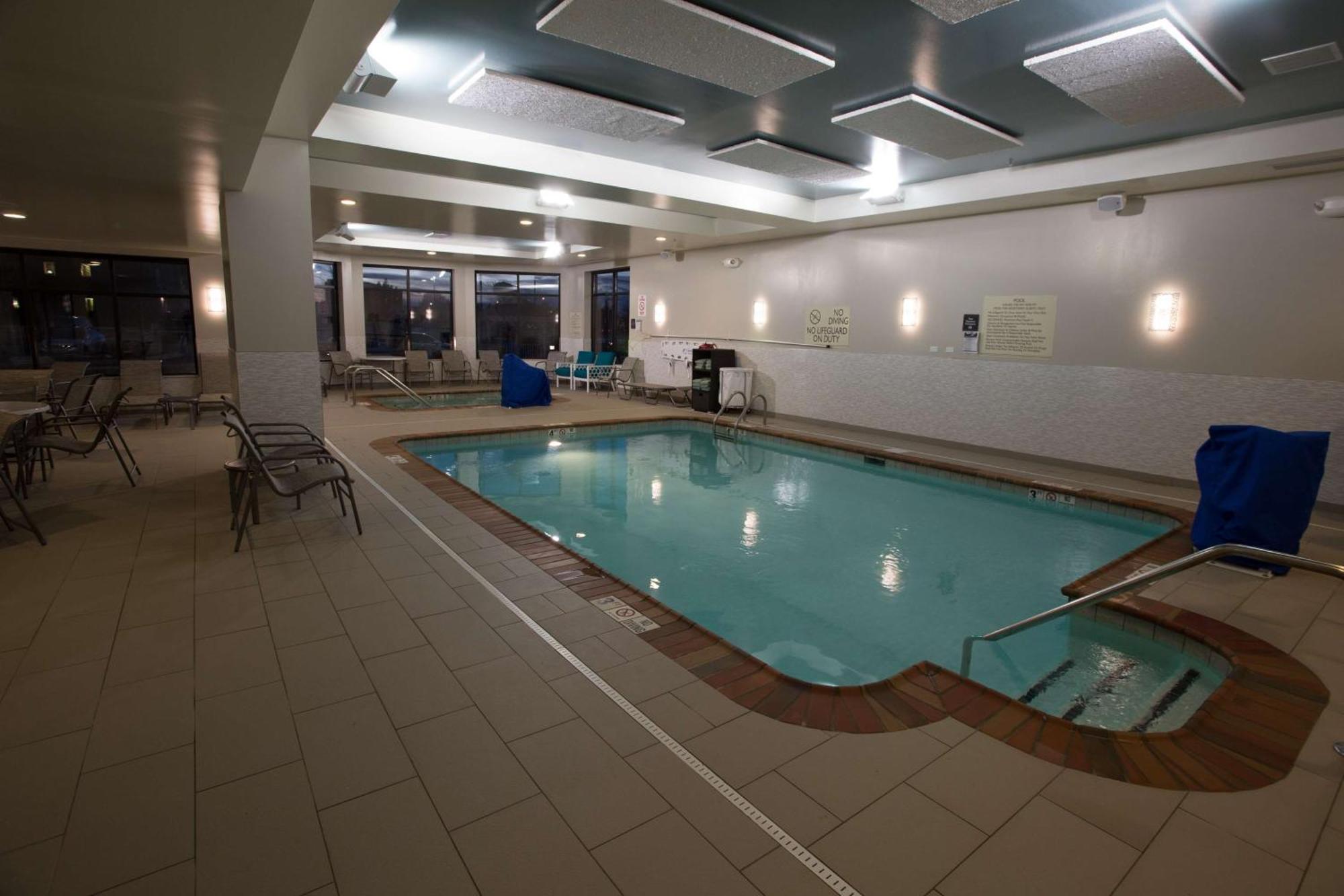 Hilton Garden Inn Bolingbrook I-55 Exterior photo