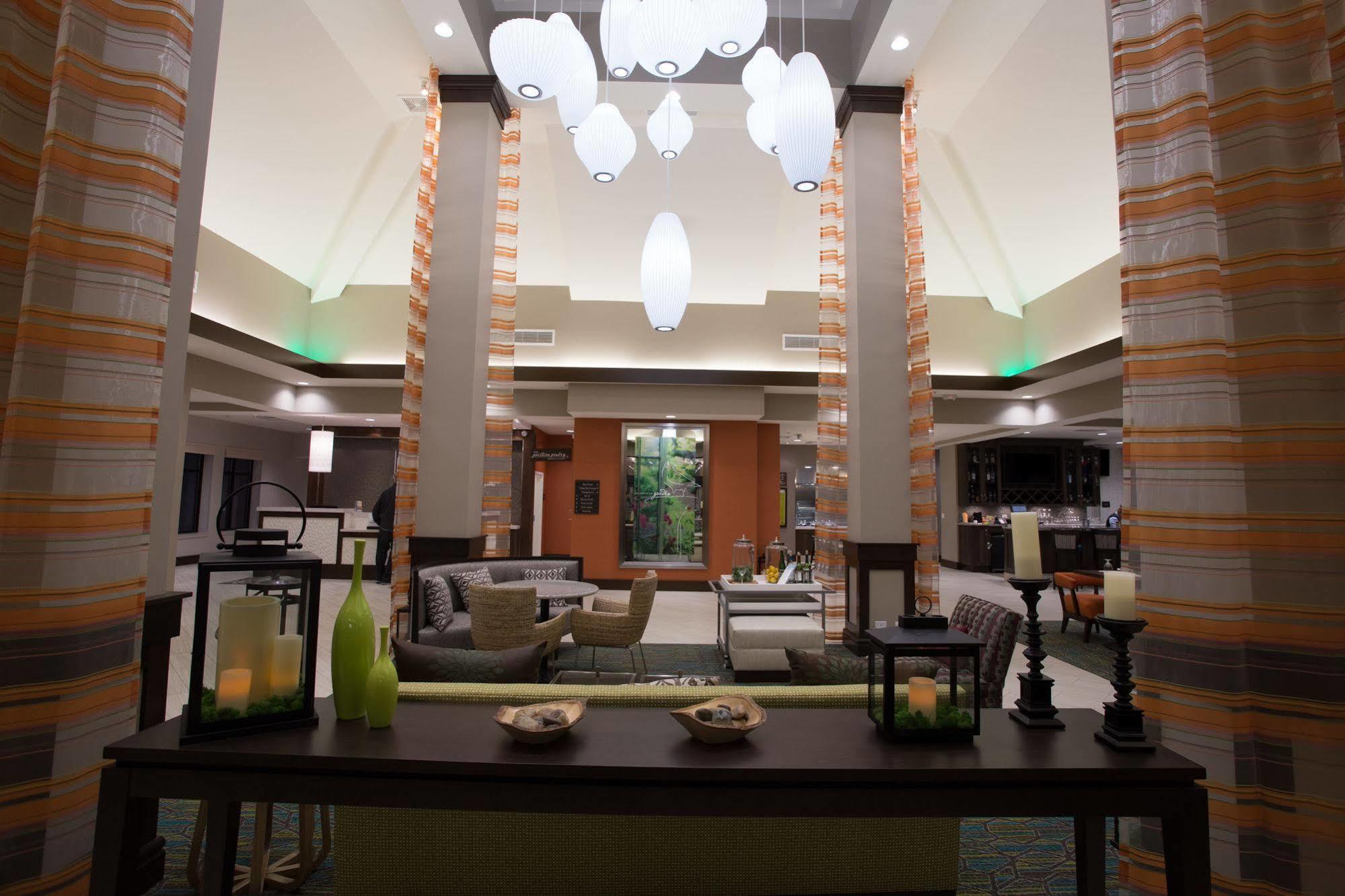 Hilton Garden Inn Bolingbrook I-55 Exterior photo